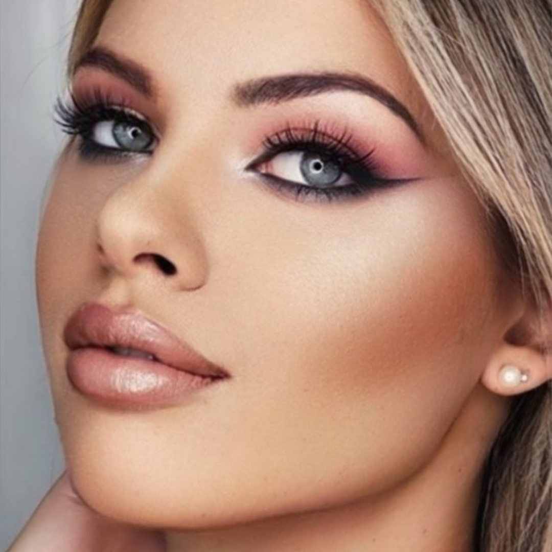 Corso Base Contouring & Beauty